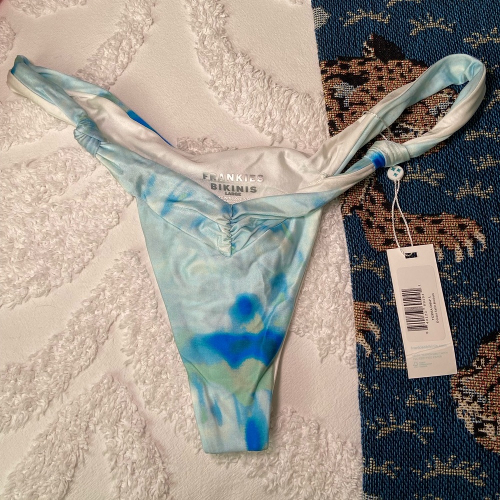 NWT Frankie’s Bikini Dexter satin bottom in Oceana